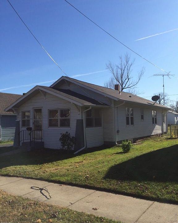 1st image of 431 Iroquois Ave