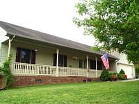 1st image of 164 Stonefield Dr