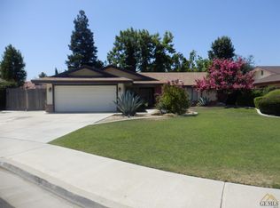 8609 Summer Creek Rd, Bakersfield, CA 93311