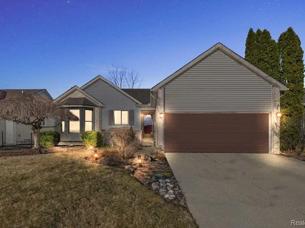 2071 Enterprise Dr, Troy, MI 48083