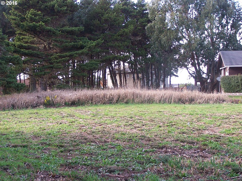 2nd image of 0 Seacrest Dr #1301