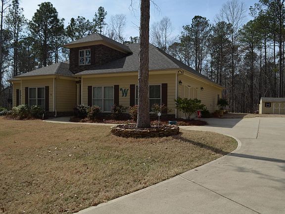 2nd image of 61 Wild Cherry Ln