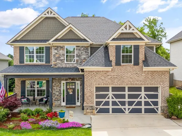945 Festival Ln, Knoxville, TN 37923