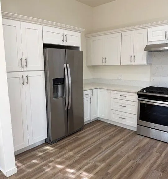 11018 Herrick Ave — Photo 6
