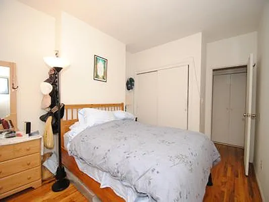 Rented by Buchbinder & Warren | media 26