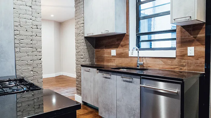 Rented by Nooklyn NYC LLC | media 51