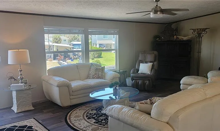 4709 Kon Tiki Ln — Photo 11