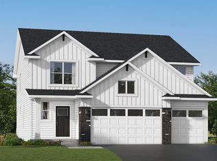 2389 Rock Elm Rd, Shakopee, MN 55379