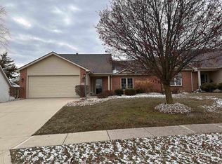 620 Tattersholl Ct, Fort Wayne, IN 46804