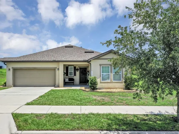 16406 Blooming Cherry Dr, Groveland, FL 34736