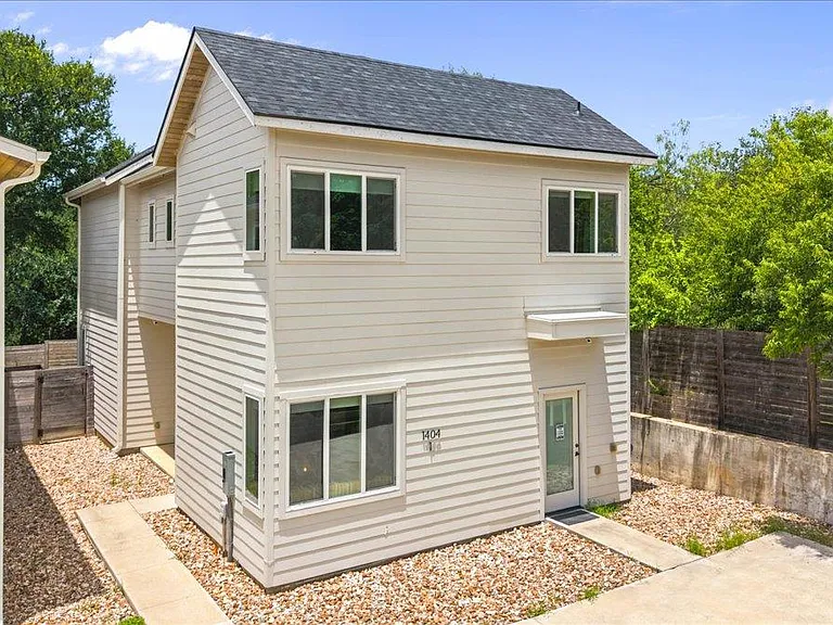 1404 E M Franklin Ave #1 — Photo 32