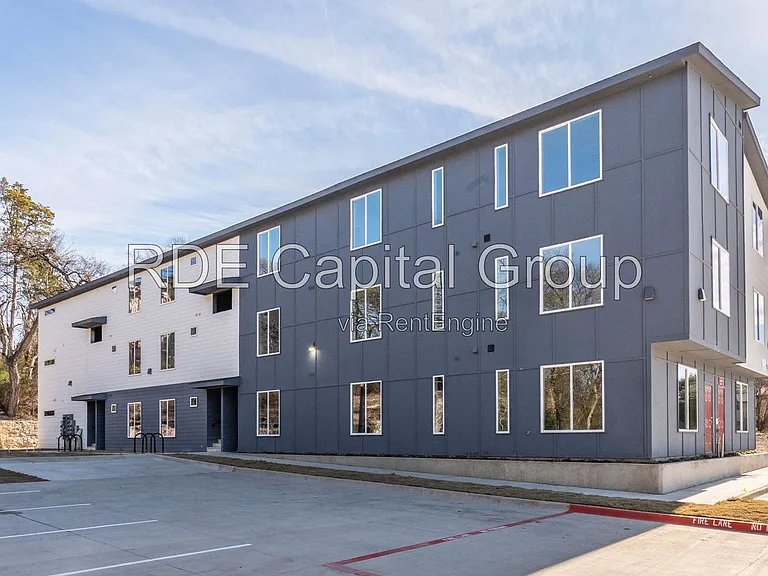 948 S Corinth Street Rd #1 — Photo 2