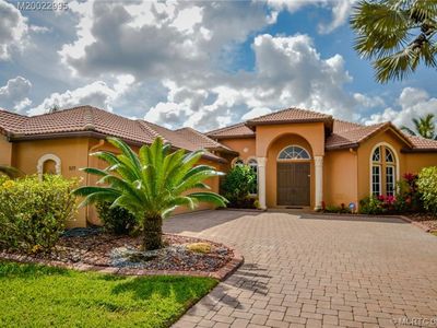 929 SW Grand Reserves Blvd, Port Saint Lucie, FL, 34986