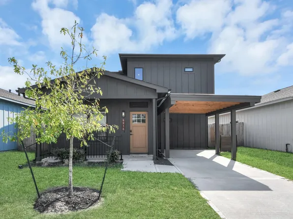 9916 Dipping Woods St, Houston, TX 77076