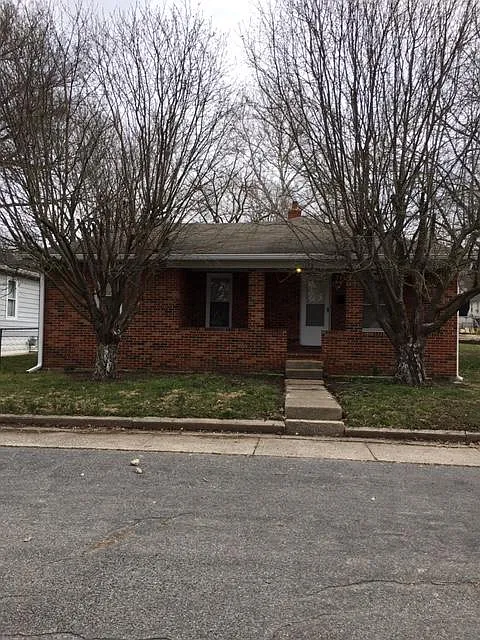 112 Cooper Ave photo 1