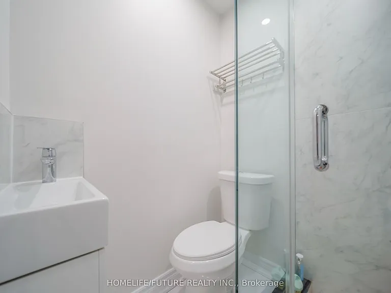 8 Coltman Cres — Photo 15