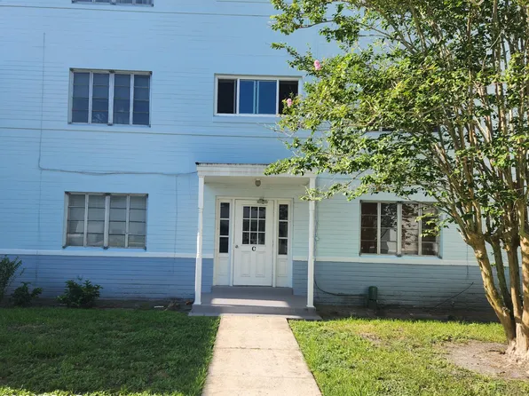 500 S Beach St APT C2, Daytona Beach, FL 32114