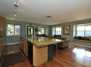 137 Maywood Way, San Rafael, CA 94901