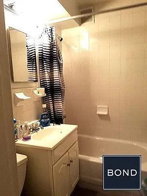 Rented by Bond New York | media 18