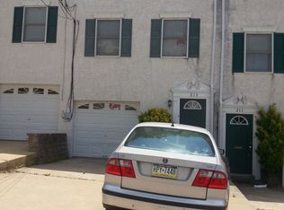 213 Baldwin St, Philadelphia, PA 19127