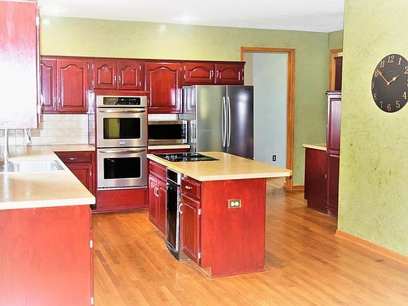 Cabinets, Cabinets Cabinets!