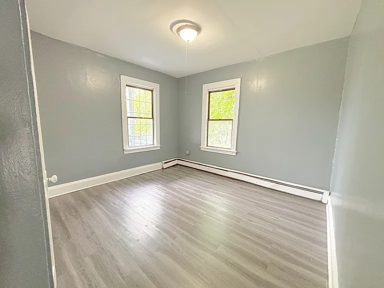 42 Redding St — Photo 8