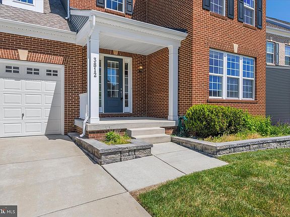 4th image of 3812 Fox Meadow Way