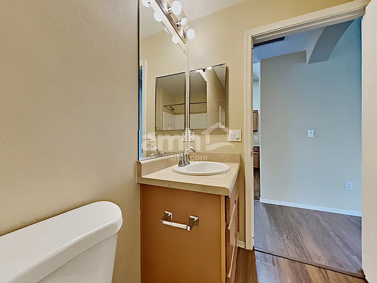 4133 E Lushfield Dr — Photo 15