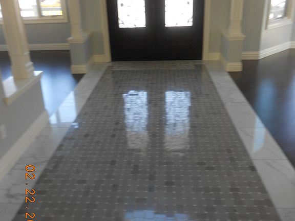 5th image of 124 Bedell Ave