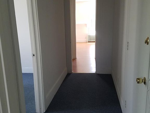 5th image of 592 East St #2R