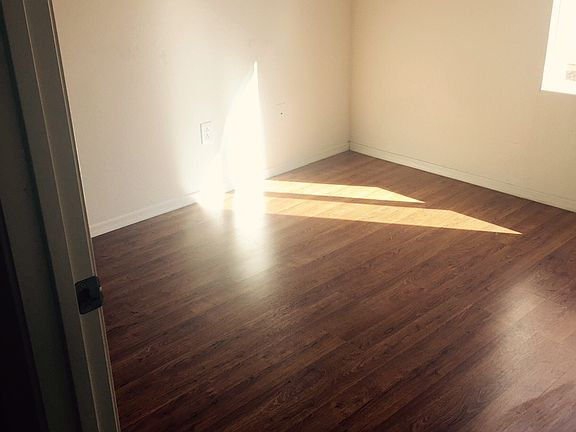 5th image of 2612 Ground Robin Dr
