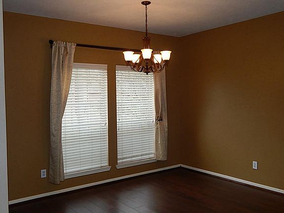 5th image of 6819 Hayden Dr