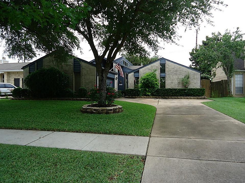 1st image of 2858 Mesquite Dr