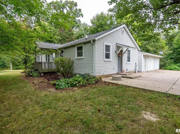 9406 239th St N, Port Byron, IL 61275