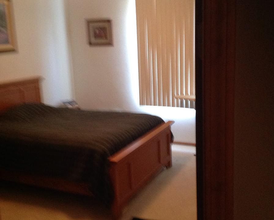 Master , has walk-in closet, attached bath.