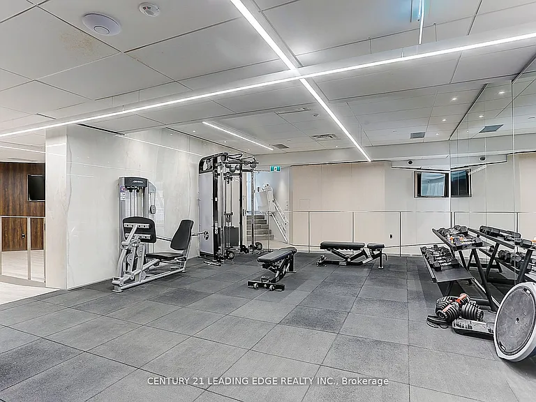 1001 Bay St #514 — Photo 41