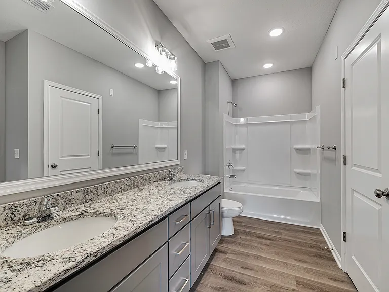 Copper Creek Apartments — Photo 46