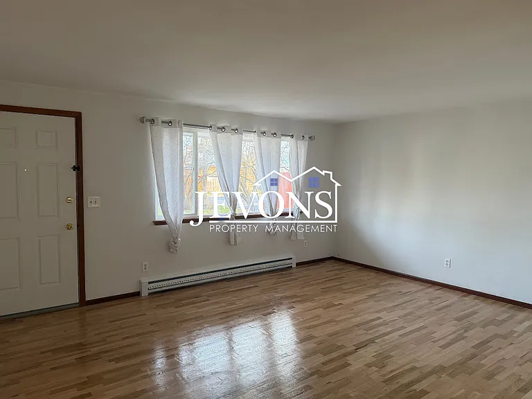 1418 Cornell Ave — Photo 13