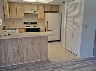 557 Palm Ave, Sebastian, FL 32958