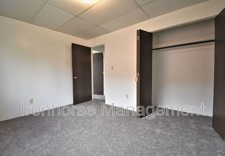 805 W Villard St #7 — Photo 15