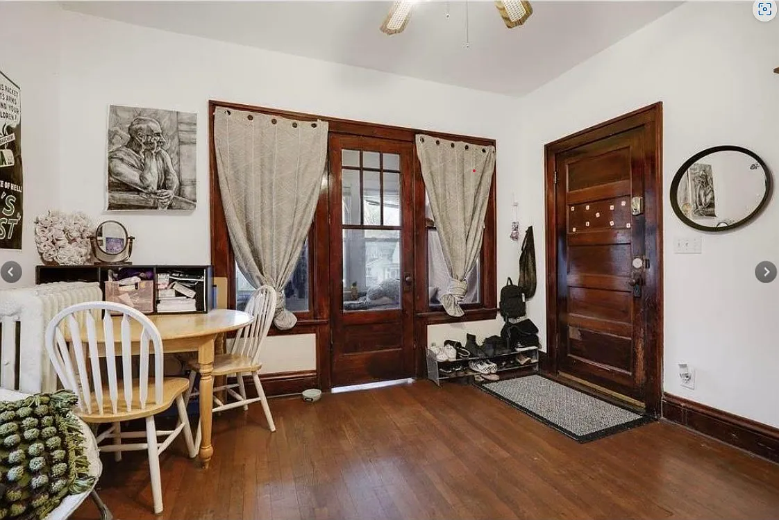 3 bed, 767 sqft, $1,550 — Photo 2