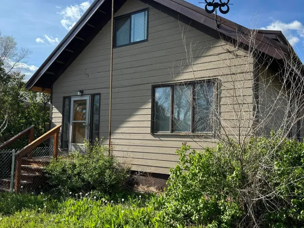 300 Custer St, Wolf Point, MT 59201