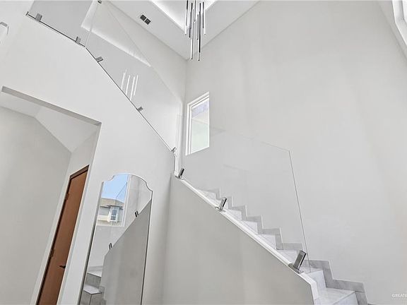 2nd image of 2604 E Solar Dr