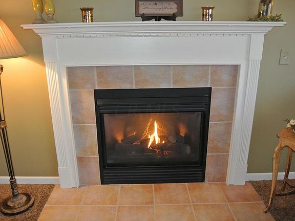 3rd image of 388 Highbanks Valley Ct