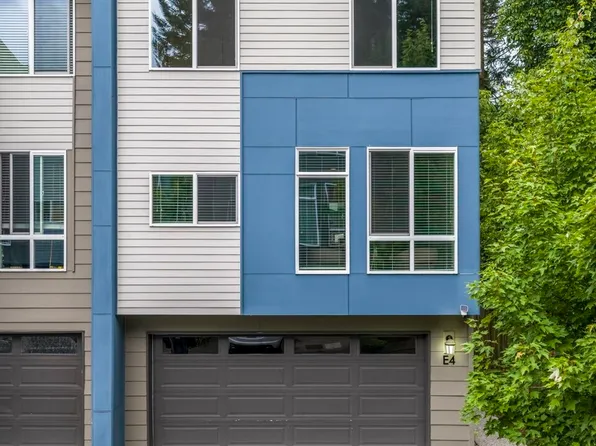 16201 Meadow Road #E4, Lynnwood, WA 98087