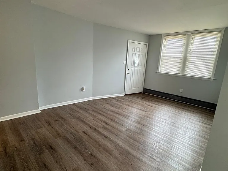 229 Clifton Ave #1 — Photo 14