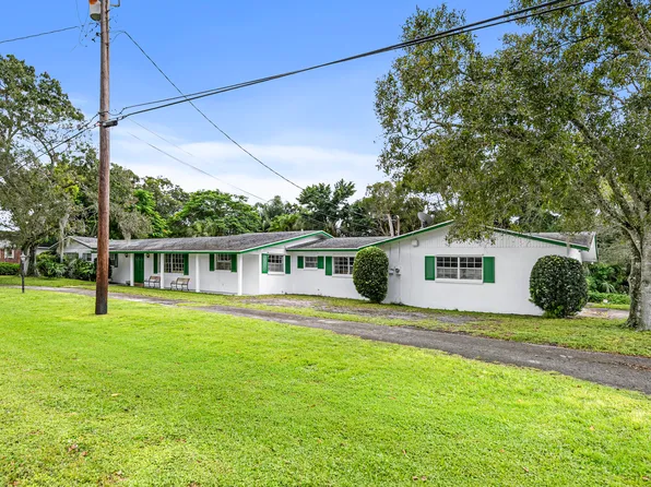 4050 Greenwood Drive, Fort Pierce, FL 34982