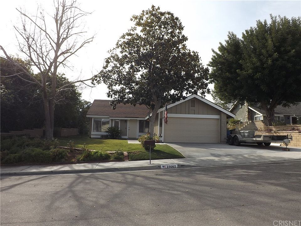 1st image of 23062 Magnolia Glen Dr