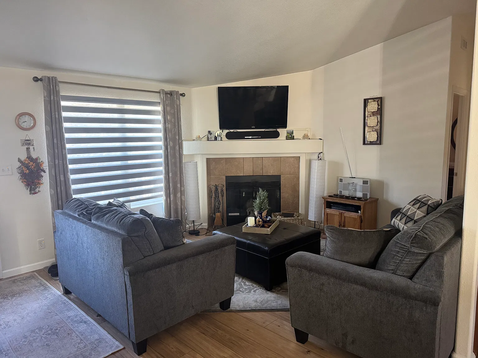 3 bed, 1150 sqft, $1,900 — Photo 3