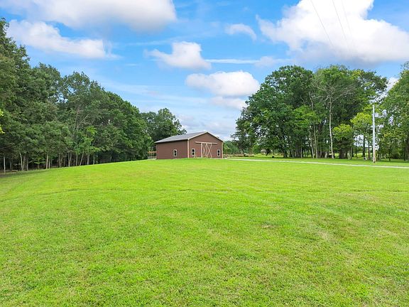 6th image of 120 Wartrace Creek Rd